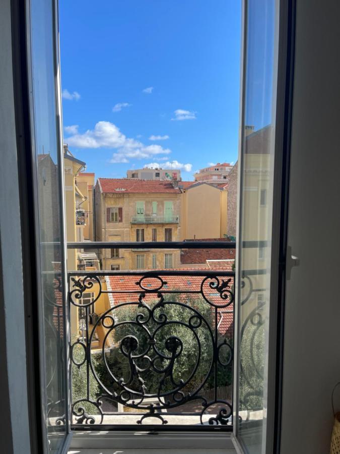 Apartamento Menton Charming Studio Exterior foto